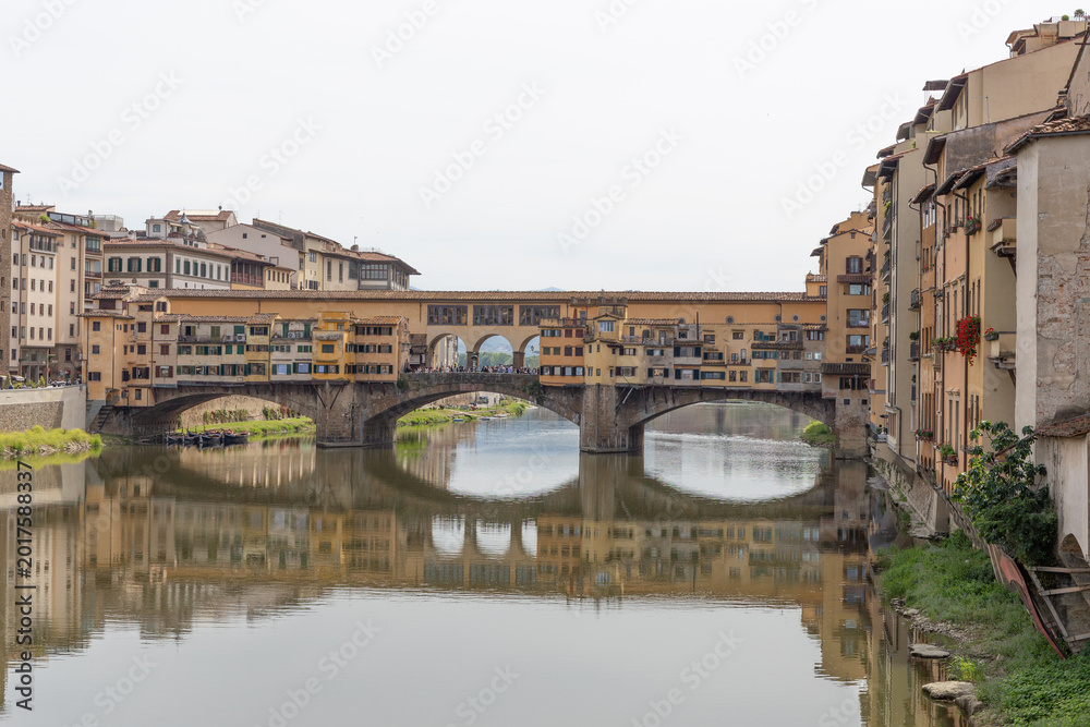 Fototapeta premium Ponte Vecchio in Florenz, Toskana, Italien