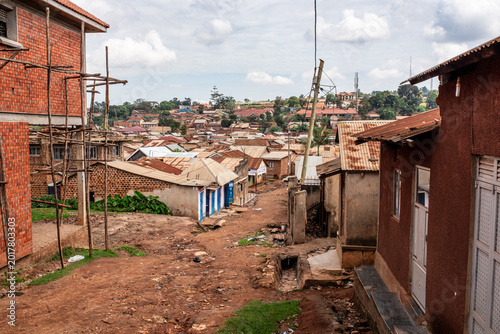 Photos Panoramic view of a densely populated neighborhood in Arua, Uganda
