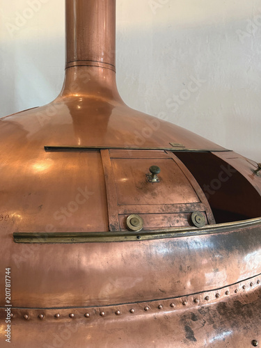 Sudpfanne aus Kupfer in einer Brauerei
