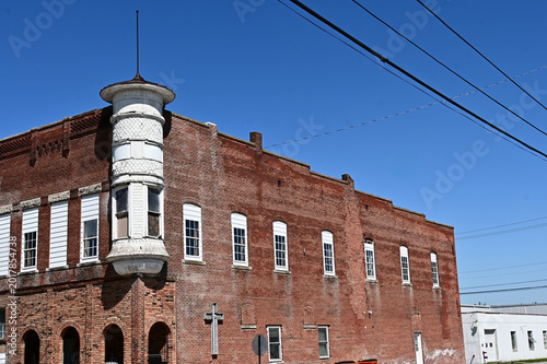 Tableau sur toile old brick building