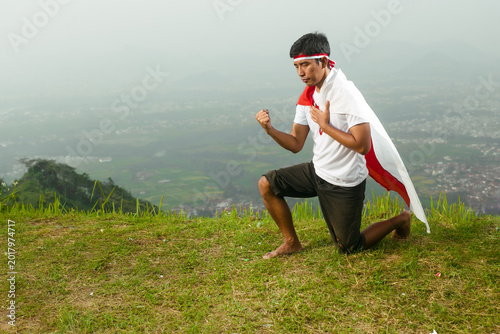 Canvas Print A gesture full of solemnity and struggle