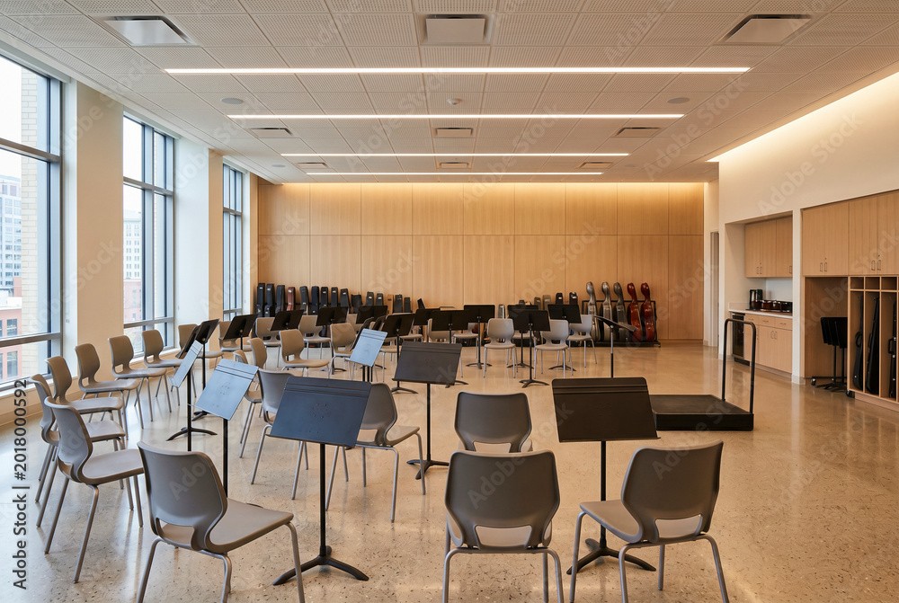Fototapeta premium Institutional Learning Space With Organized Tables