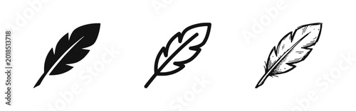 Foto Feather icon set for writing and soft texture concepts