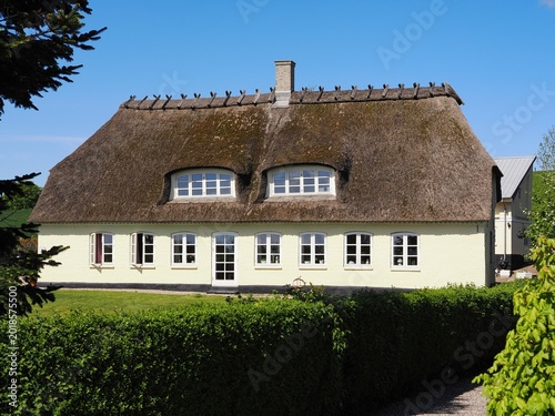 Quadro su tela Gebäude im Süden von Dänemark an der Ostsee