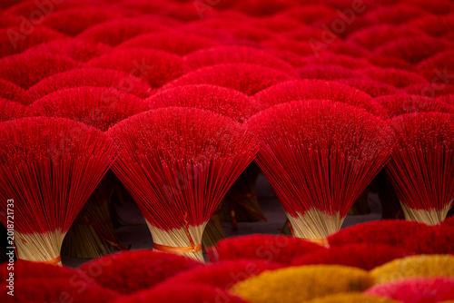 Tableau sur toile Traditional incense stick production in vietnamese village