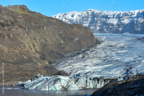 Εκτύπωση καμβά Scenic view of calving Sólheimajökull outlet glacier in southern Iceland