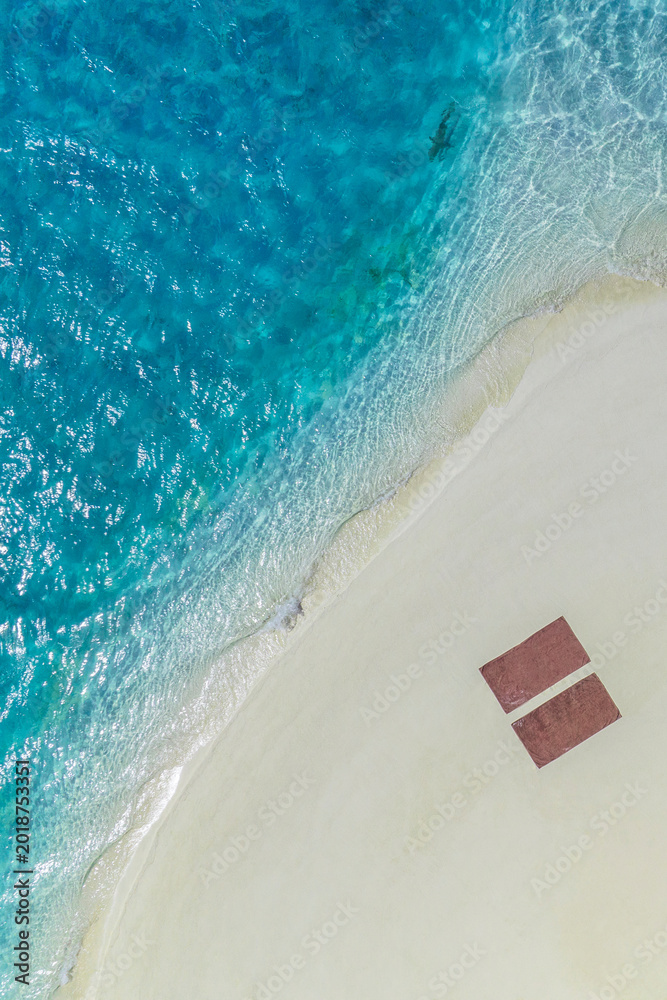 Obraz premium Maldives. Paradise tropical beach. Travel, tourism and relaxation in the luxury resort. The best place for a romantic holiday and wellness