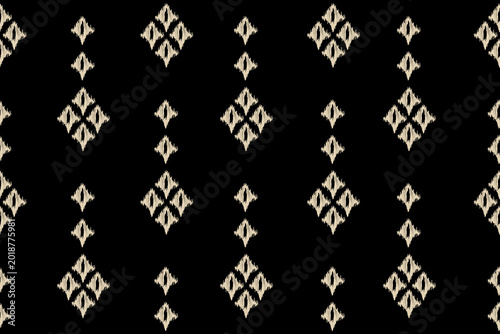 Black and Cream Ikat Geometric Motif Seamless Pattern, Ethnic Tribal Folk Art Vector Design for Textile and Interior Print, Repeating Diamond Background, Bohemian Background for Fashion, Decor