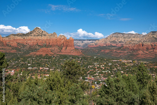 Red rock formations and city view from the Sedona Airport Scenic Lookout, Arizona, USA