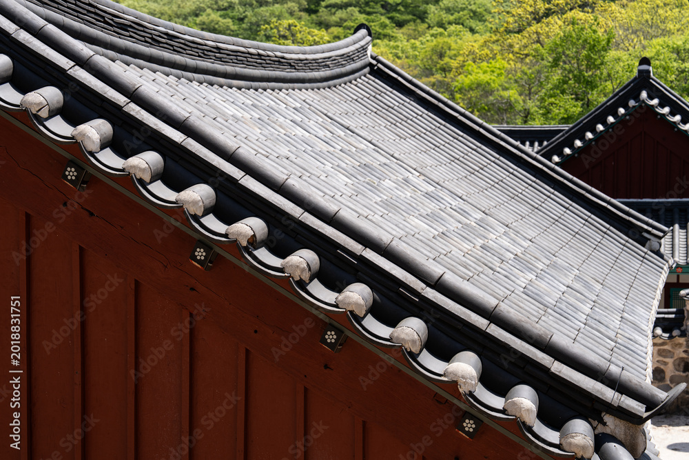 Fototapeta premium Architectural Detail of Korean Temple Gable and Tiled Roof