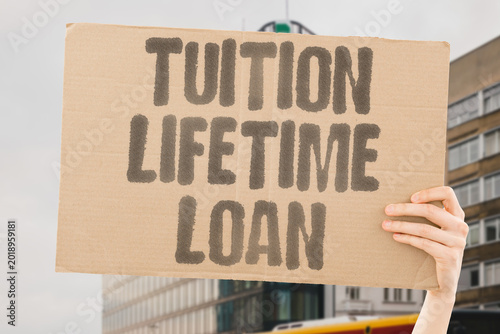 Tableau sur toile "Tuition Lifetime Loan" University tuition loans become lifelong financial burdens for many graduates