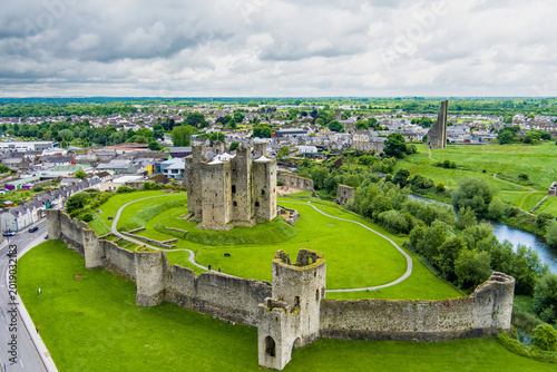 Schilderij op canvas Aerial view of Trim Castle in County Meath, Ireland