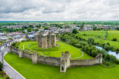 Quadro em tela Aerial view of Trim Castle in County Meath, Ireland