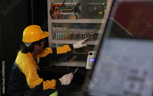 engineer team full skill quality for maintenance and training in industry factory worker , warehouse Workshop for factory operators,mechanical engineering team production.