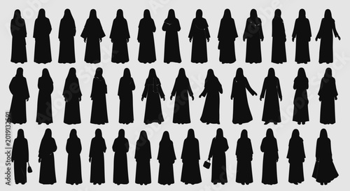 Konstfotografi Group of people in black robes.