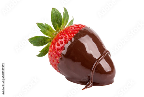 Bild auf Leinwand Chocolate truffle with raspberries on top isolated on transparent background