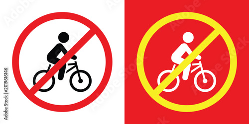 Photos No cycling prohibition sign set