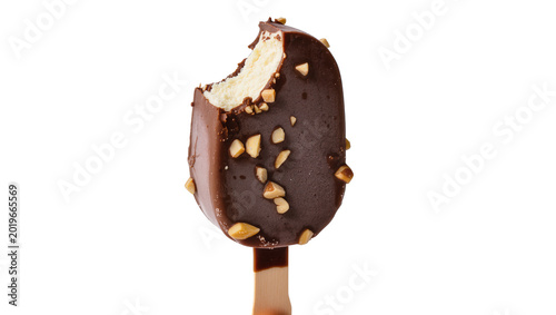 Photos Bitten chocolate ice cream bar with nuts, isolated on transparent background