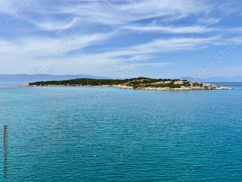 island in the sea
