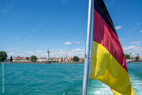 Konstanz ist die größte Stadt am Bodensee und Kreisstadt des Landkreises Konstanz.