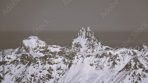 Tableau sur toile links Großer Hundstod 2594m und rechts der Watzmann mit der Watzmann Südspitze 2