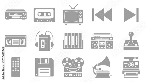 Tableau sur toile Collection of vintage electronic devices and media formats, representing retro technology and entertainment