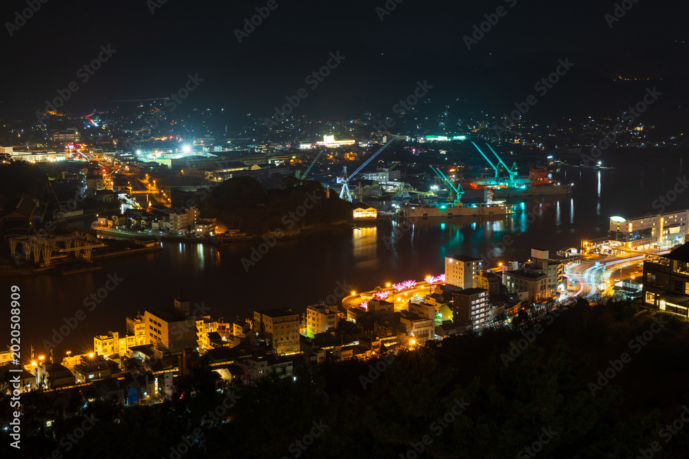 Fototapeta premium 日本の風景 広島 尾道の夜景（PEAK展望台からの眺望）