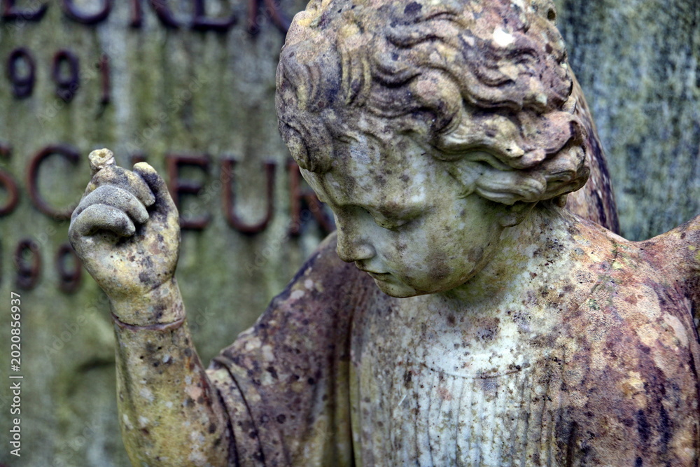 Fototapeta premium Oesdorfer Friedhof (Bad Pyrmont)