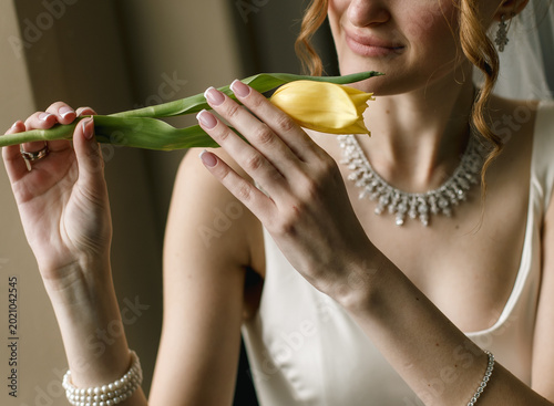 yellow tulip flower bouquet bridal party