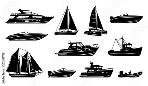 Foto Set of black silhouettes representing different types of ships and luxury yachts