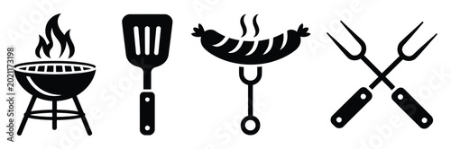 Foto BBQ icon concept with barbecue grill tools fire skewers steak and outdoor cookin