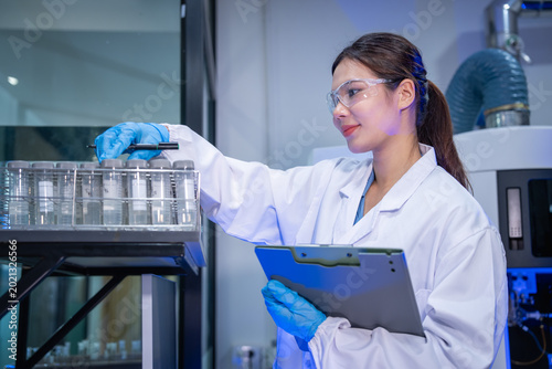 Bild auf Leinwand Laboratory experiment conducted by scientist research facility image of scientif