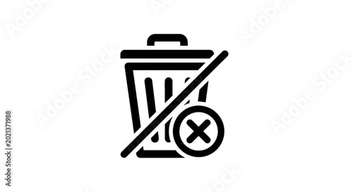 Bild auf Leinwand Recycle bin with forbidden symbol.