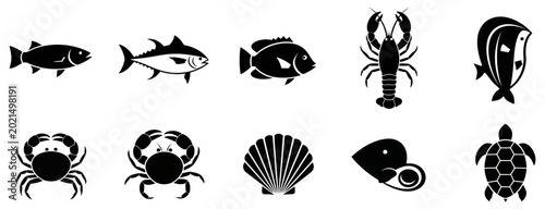 Foto Black and white sea creature silhouettes