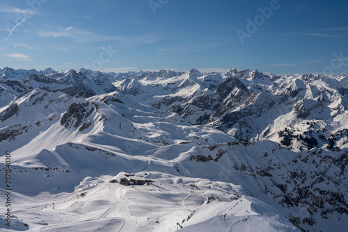 Blick vom Nebelhorn bei Oberstdorf in die Allgäuer Alpen