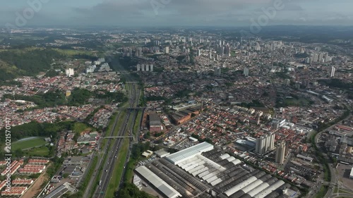 Small towns in Brazil. Aerial view of the city of Jundiaí. City of Jundiaí, state of São Paulo, Brazil. Anhanguera Highway. Toyota Exponent.  03-17-2025