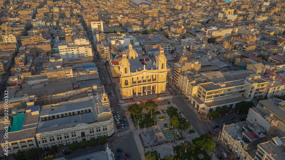 Fototapeta premium Historic Cathedral and Main Square of Chiclayo, Lambayeque Region, Peru