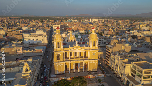 Foto Aerial  View of Historic Cathedral St