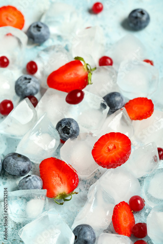 Ice cubes with different fr...