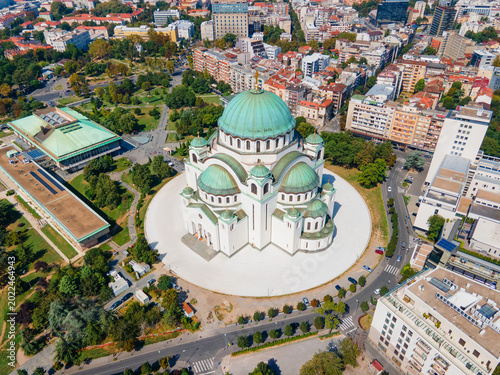 Obraz na plátně Aerial view of Saint Sava Temple in Belgrade, Serbia