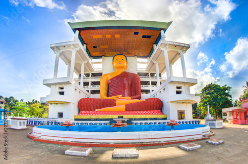 Obraz na płótnie Weherahena Buddhist Temple Giant Buddha Statue in Matara Sri Lanka