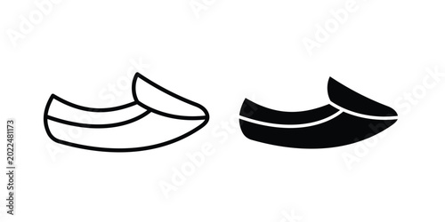 Photos Loafer icon solid Design. Line icons for web