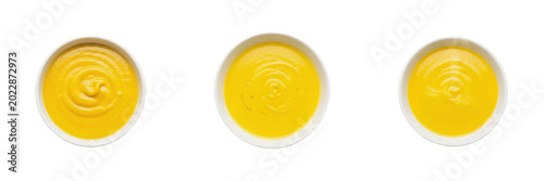Foto Bowl of fresh pureed yellow mango sauce soup PNG.