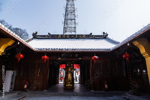 Tableau sur toile Snowy Ling Shun Temple God of Wealth Shrine in Hangzhou