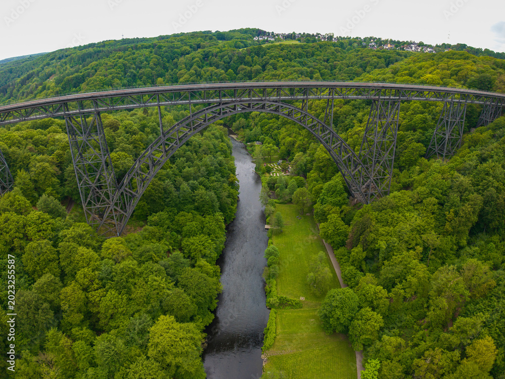 Fototapeta premium This bridge which connect Solingen and Burscheid which is the highest train bridge in Germany
