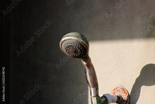 Принти на полотні Weathered Outdoor Shower Head