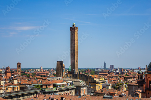Two Towers (Due Torri, 1109 – 1119), symbols of medieval Bologna. The taller one is the Asinelli; the smaller, with a greater lean, is the Garisenda. BOLOGNA, ITALY.