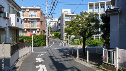 住宅街の交差点