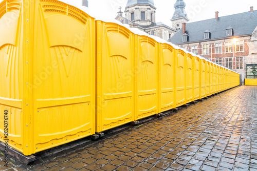 outside toilet along the street
