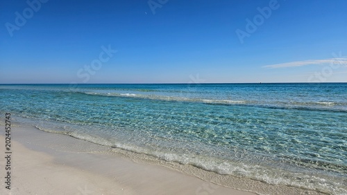 Canvastavla Crystal clear turquoise water lapping white sand beach on the Gulf Coast near Pe